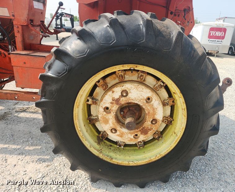 image for item OK9558 1968 Allis Chalmers One-Ninety XT  tractor