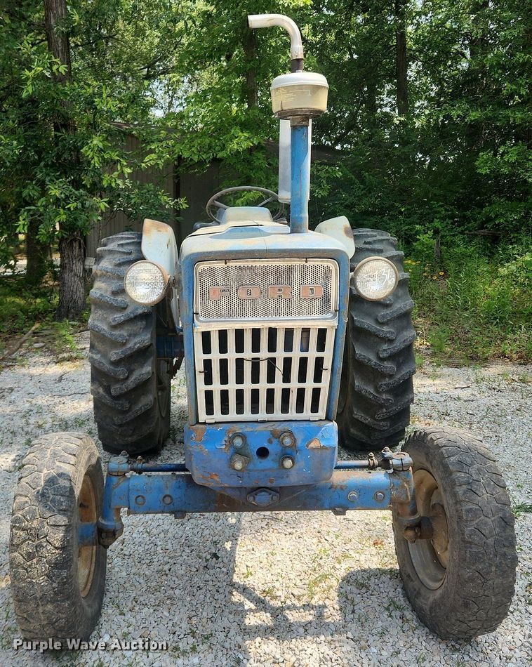 image for item OK9564 1969 Ford 5000  tractor