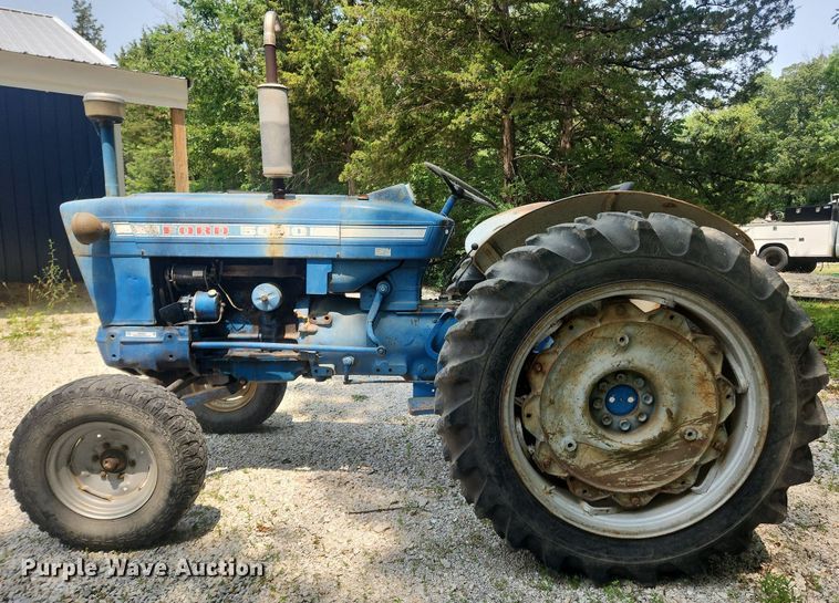 image for item OK9564 1969 Ford 5000  tractor