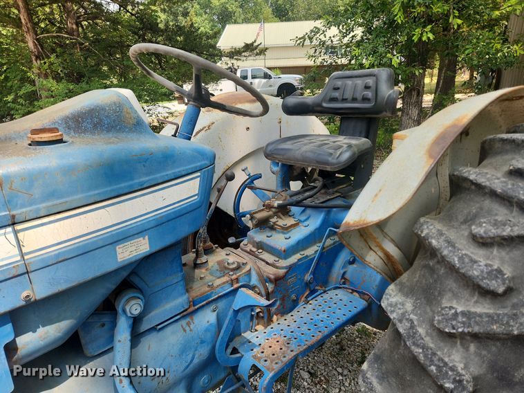 image for item OK9564 1969 Ford 5000  tractor