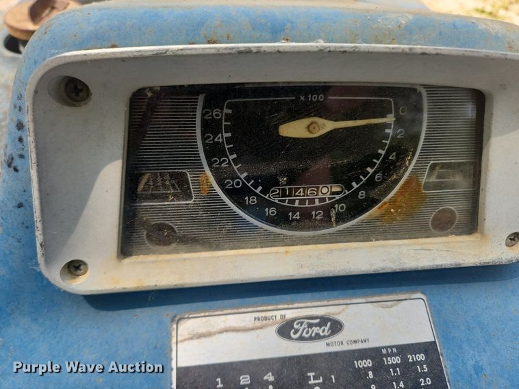 image for item OK9564 1969 Ford 5000  tractor