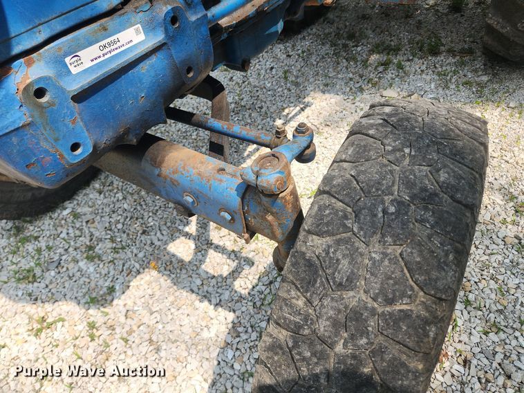 image for item OK9564 1969 Ford 5000  tractor