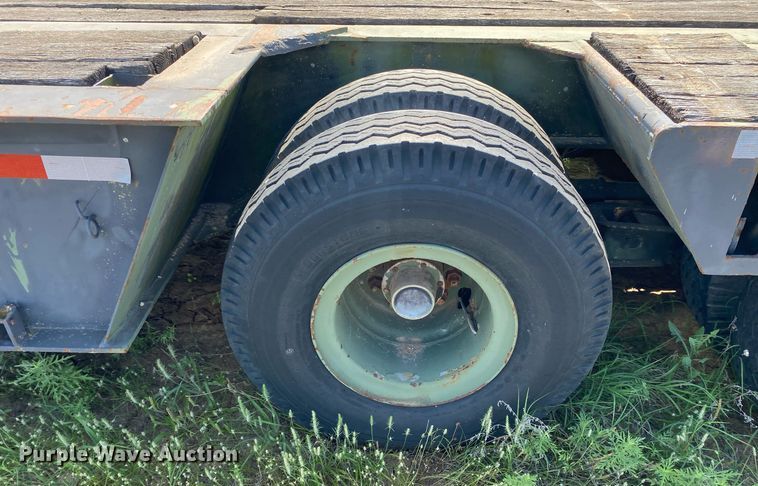 image for item DI7840 1976 Load King 403LF  lowboy equipment trailer