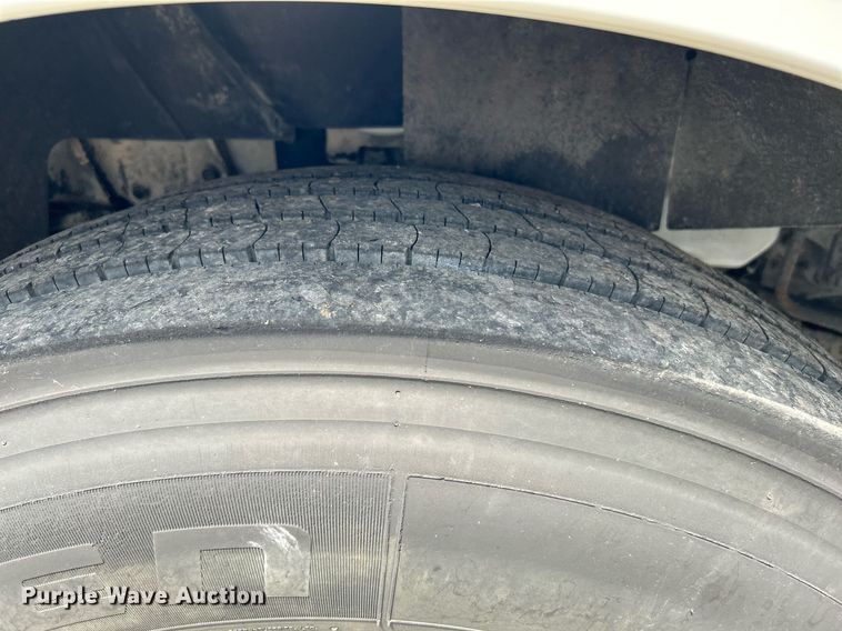 image for item DI7868 2012 International ProStar+ 122  semi truck