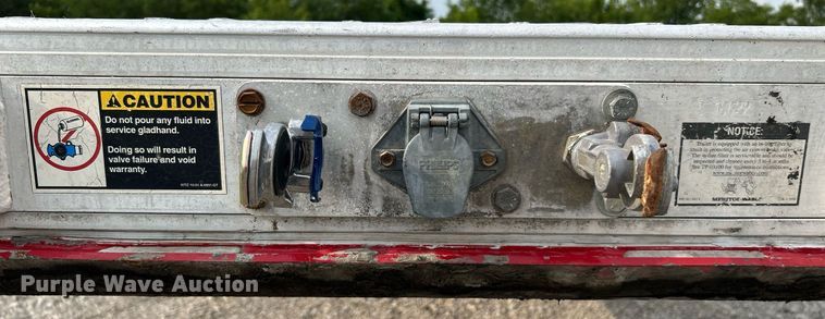 image for item DI7872 2012 Wilson Trailers CF-1080  flatbed trailer