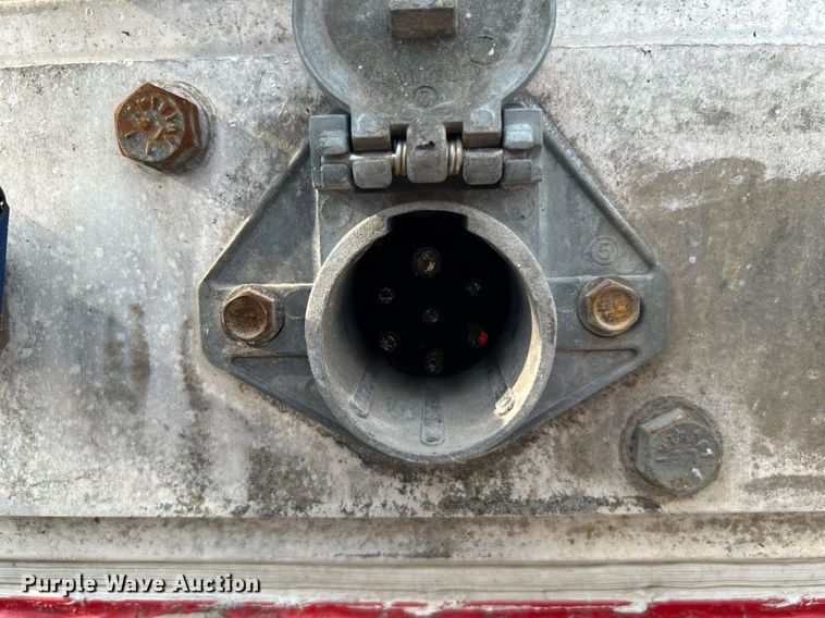 image for item DI7872 2012 Wilson Trailers CF-1080  flatbed trailer