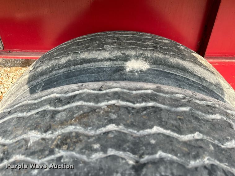 image for item DI7872 2012 Wilson Trailers CF-1080  flatbed trailer