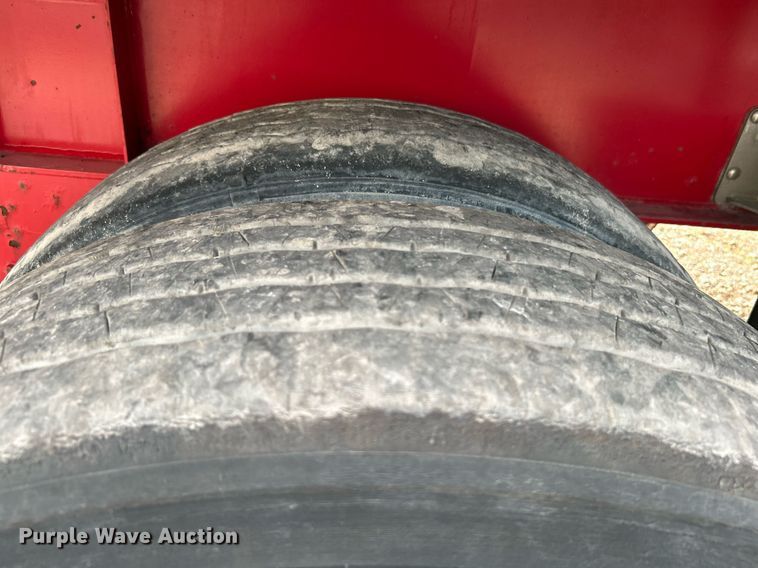 image for item DI7872 2012 Wilson Trailers CF-1080  flatbed trailer