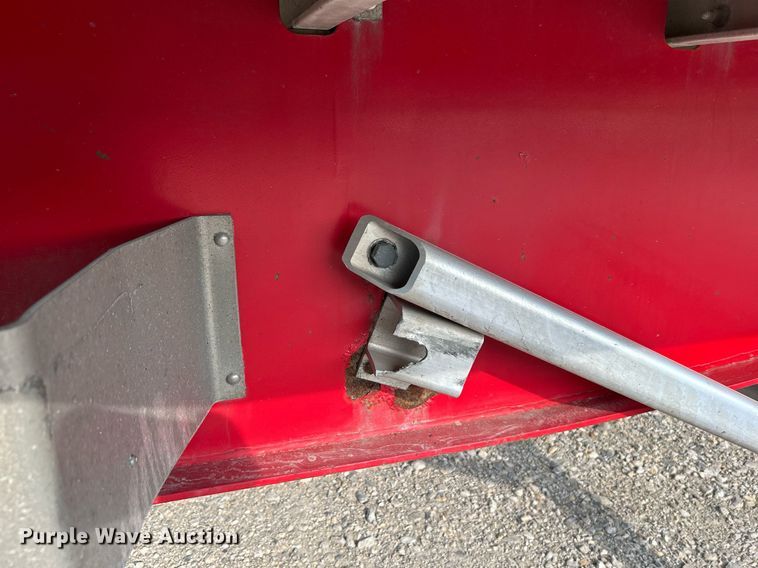 image for item DI7873 2012 Wilson Trailers CF-1080  flatbed trailer