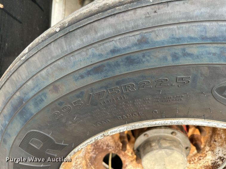 image for item DI7873 2012 Wilson Trailers CF-1080  flatbed trailer