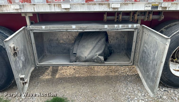 image for item DI7873 2012 Wilson Trailers CF-1080  flatbed trailer