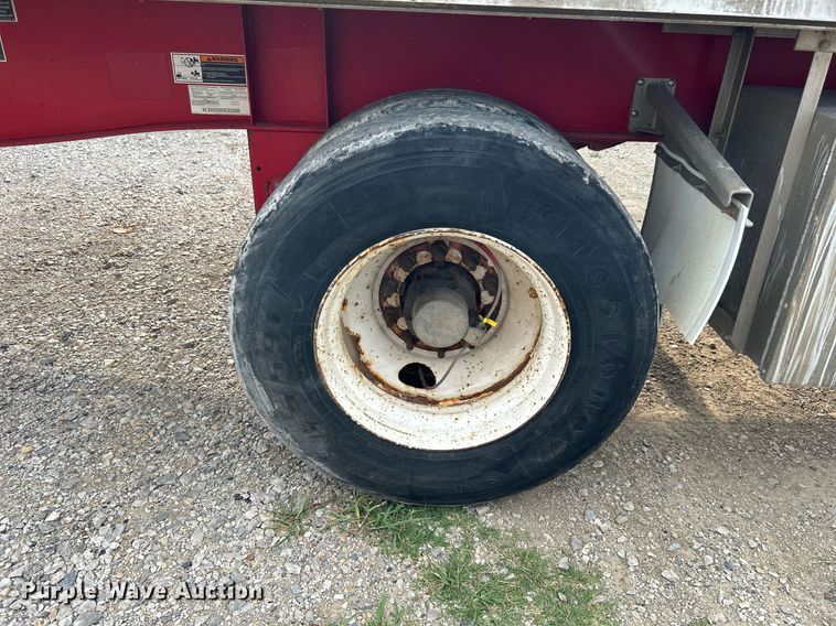 image for item DI7873 2012 Wilson Trailers CF-1080  flatbed trailer