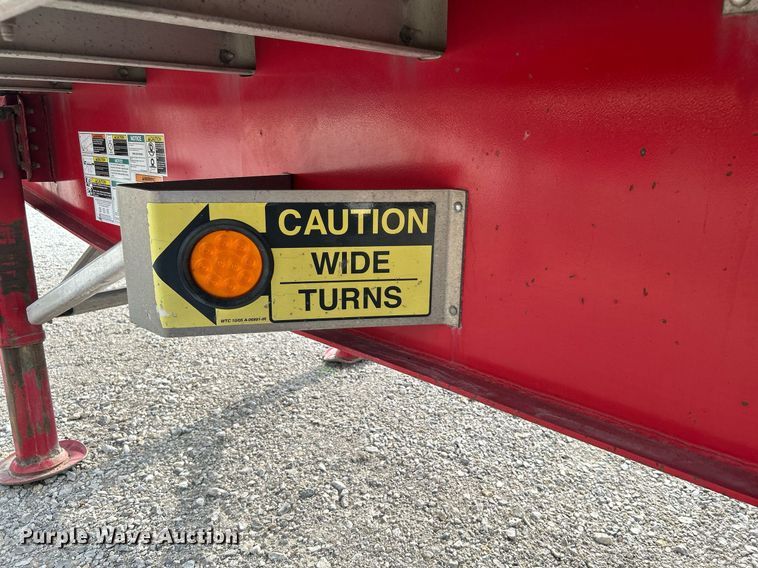 image for item DI7873 2012 Wilson Trailers CF-1080  flatbed trailer