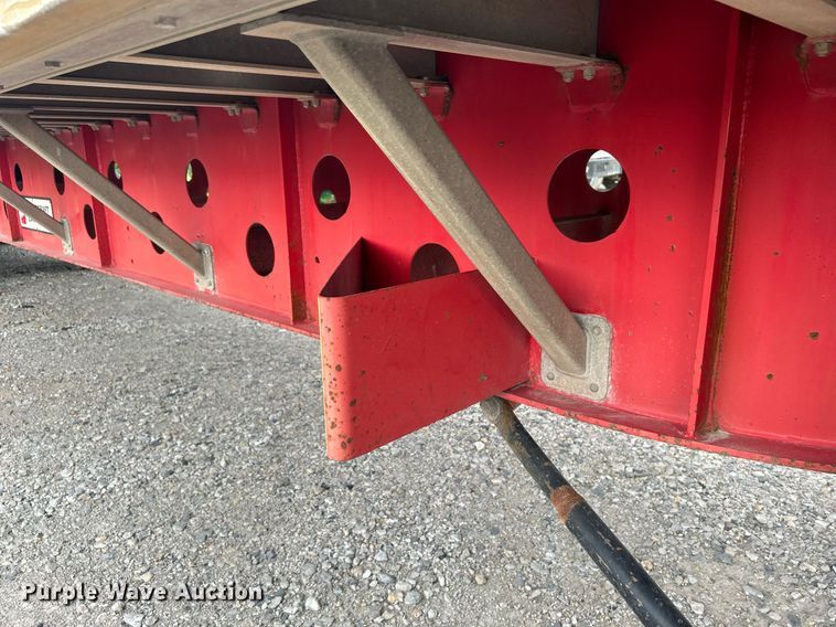 image for item DI7875 2006 Transcraft Eagle NW2  flatbed trailer