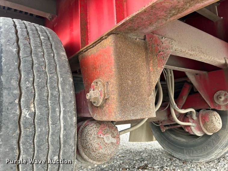 image for item DI7875 2006 Transcraft Eagle NW2  flatbed trailer