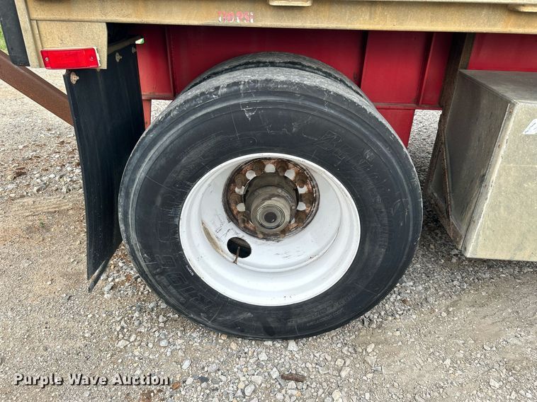 image for item DI7875 2006 Transcraft Eagle NW2  flatbed trailer