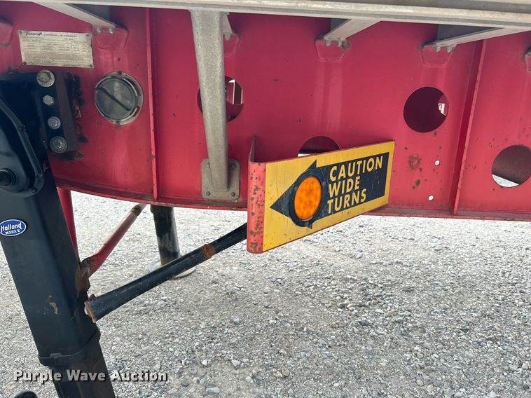 image for item DI7875 2006 Transcraft Eagle NW2  flatbed trailer