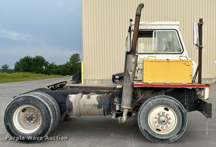 image for item DI7876 Ottawa 30  yard truck