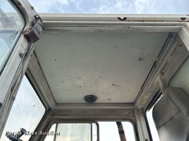 image for item DI7876 Ottawa 30  yard truck