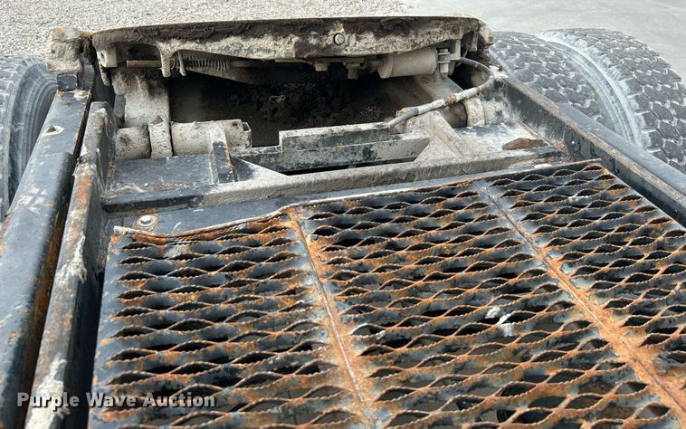 image for item DI7876 Ottawa 30  yard truck