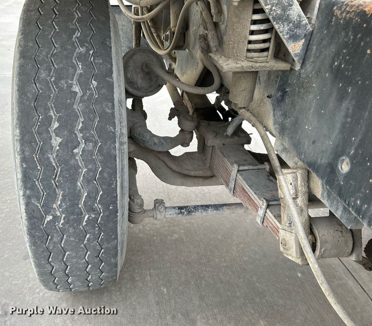 image for item DI7876 Ottawa 30  yard truck