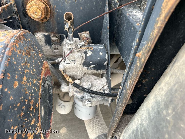 image for item DI7876 Ottawa 30  yard truck