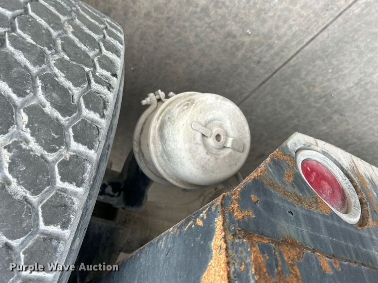 image for item DI7876 Ottawa 30  yard truck