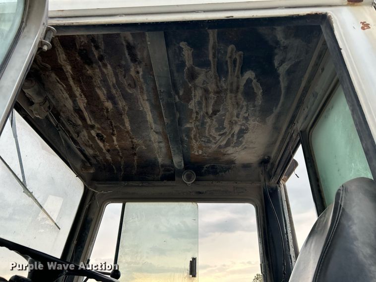 image for item DI7877 Capacity 143304  yard truck