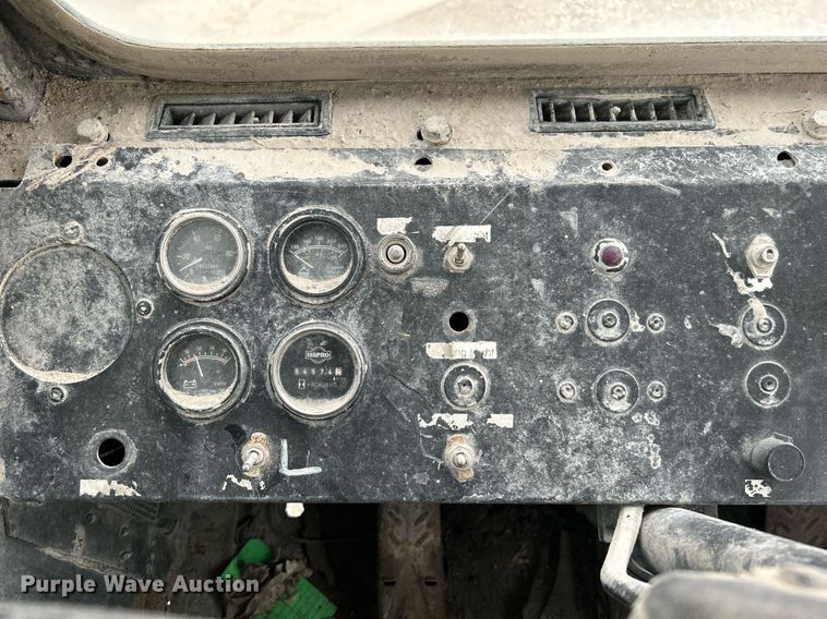 image for item DI7877 Capacity 143304  yard truck