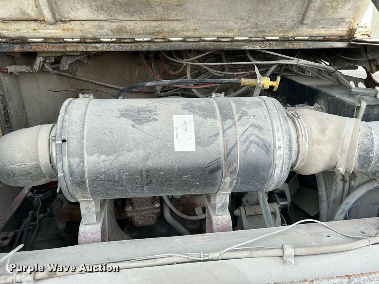 image for item DI7877 Capacity 143304  yard truck