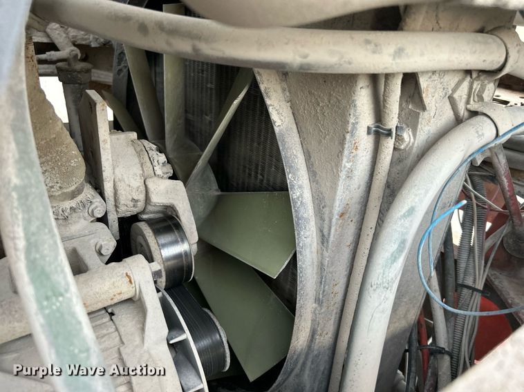 image for item DI7877 Capacity 143304  yard truck