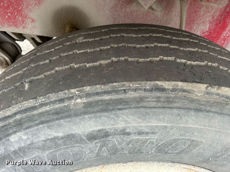 image for item DI7877 Capacity 143304  yard truck