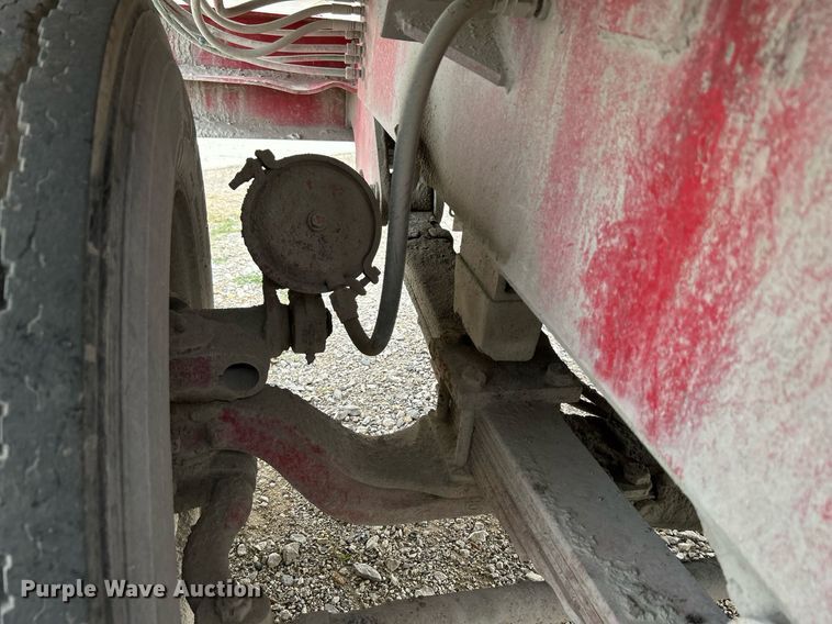 image for item DI7877 Capacity 143304  yard truck