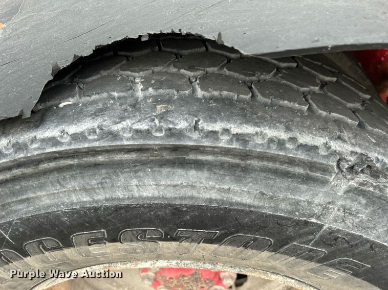 image for item DI7877 Capacity 143304  yard truck