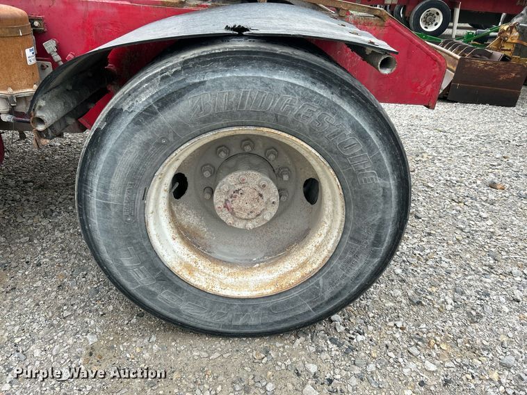 image for item DI7877 Capacity 143304  yard truck