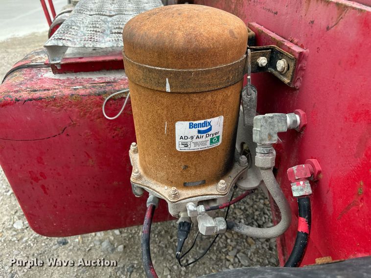 image for item DI7877 Capacity 143304  yard truck