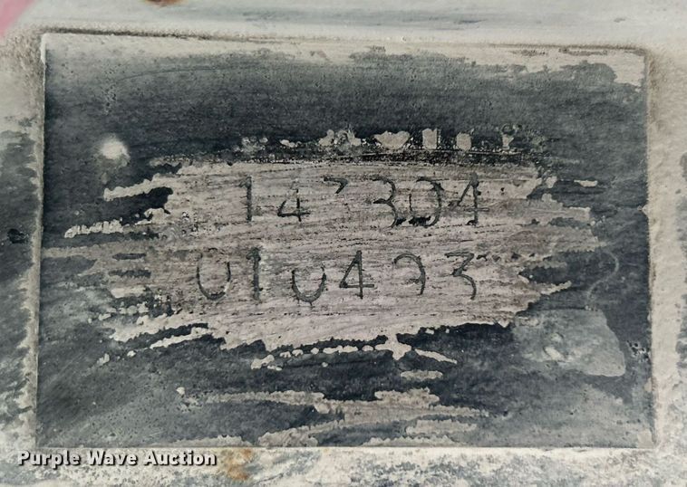 image for item DI7877 Capacity 143304  yard truck