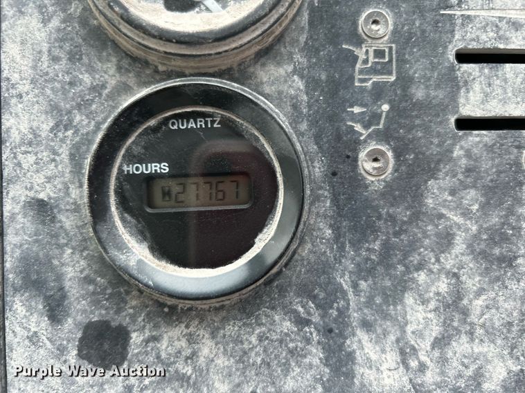 image for item DI7878 2011 Cargotec 4x2  yard truck