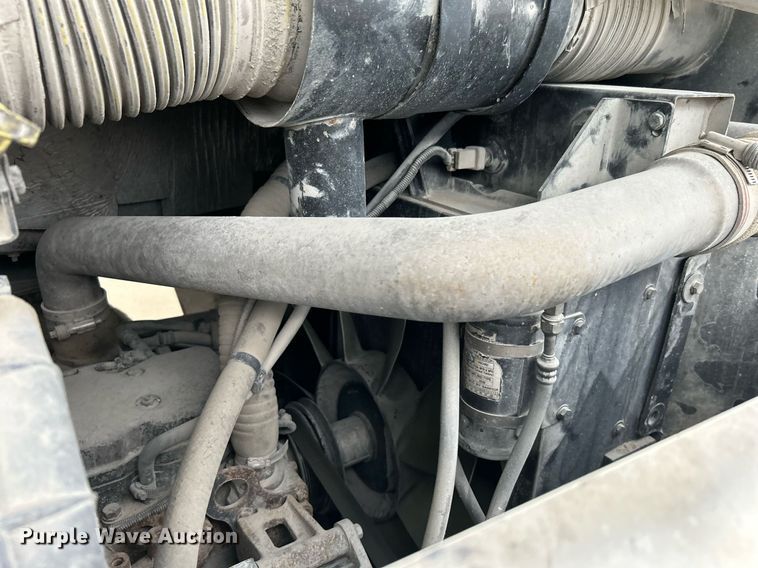 image for item DI7878 2011 Cargotec 4x2  yard truck