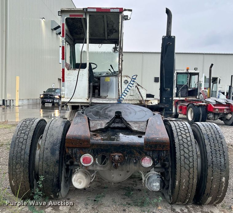 image for item DI7879 Ottawa 30  yard truck