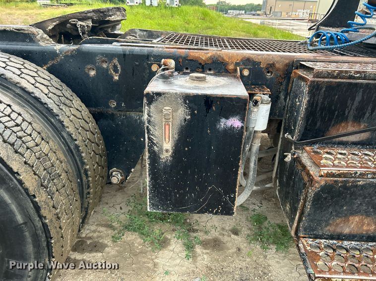 image for item DI7879 Ottawa 30  yard truck