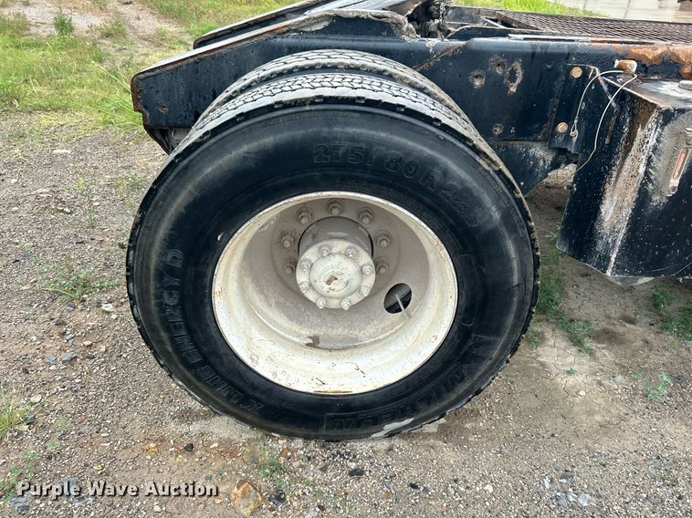 image for item DI7879 Ottawa 30  yard truck