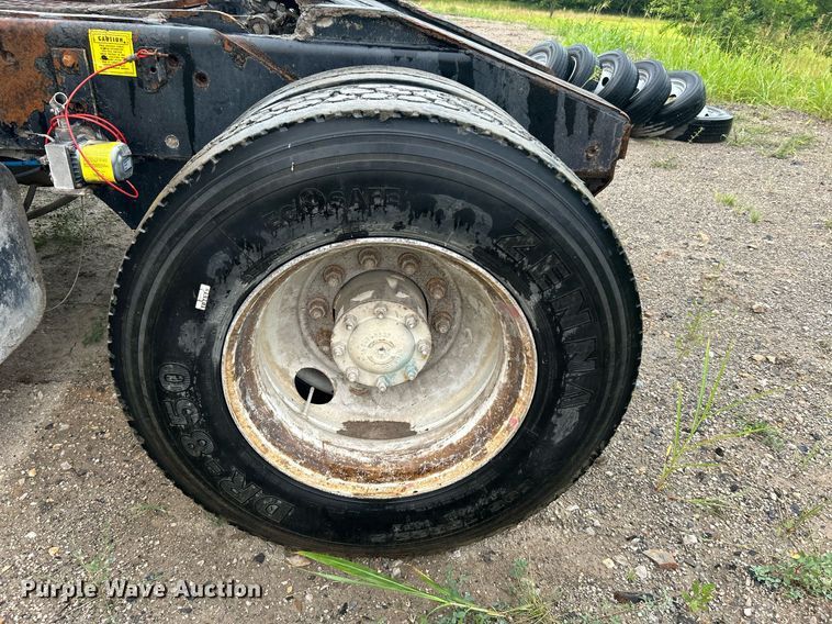 image for item DI7879 Ottawa 30  yard truck