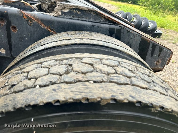 image for item DI7879 Ottawa 30  yard truck