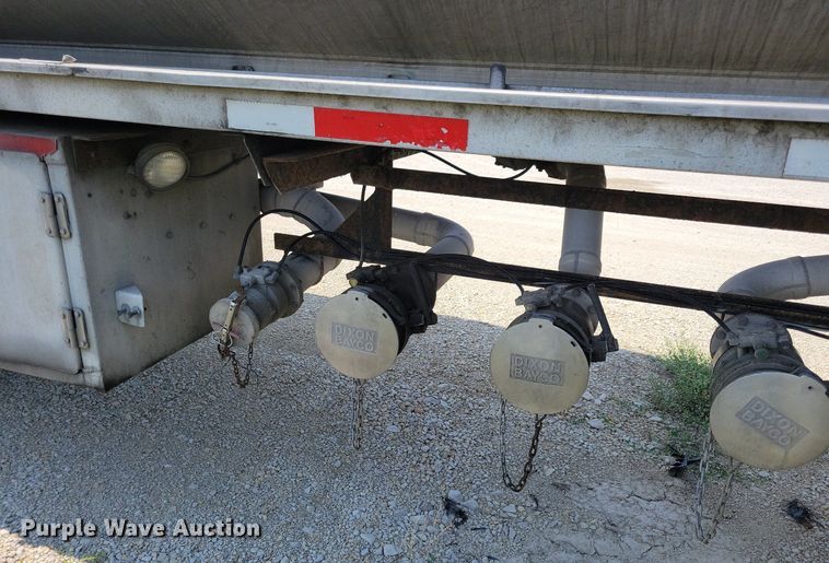 image for item DN4004 1985 Custom Trailers  tank trailer