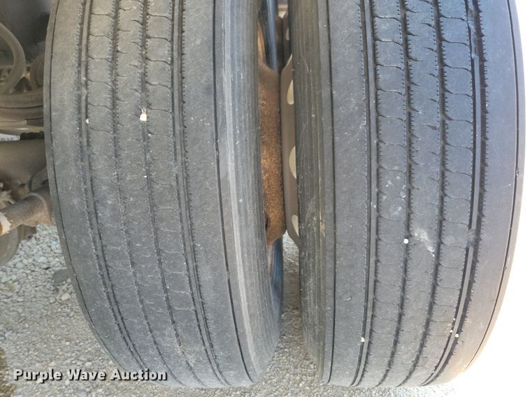 image for item DN4004 1985 Custom Trailers  tank trailer