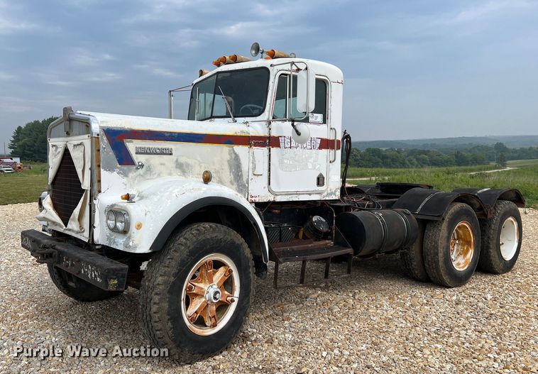 image for item DO2193 1979 Kenworth W900A  semi truck