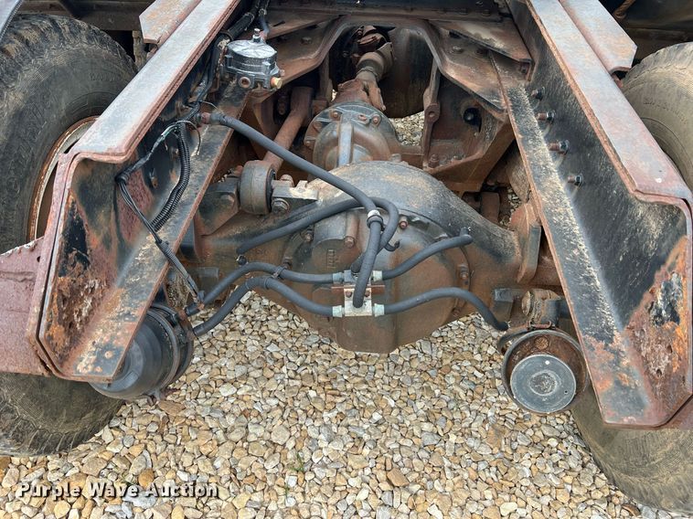 image for item DO2193 1979 Kenworth W900A  semi truck