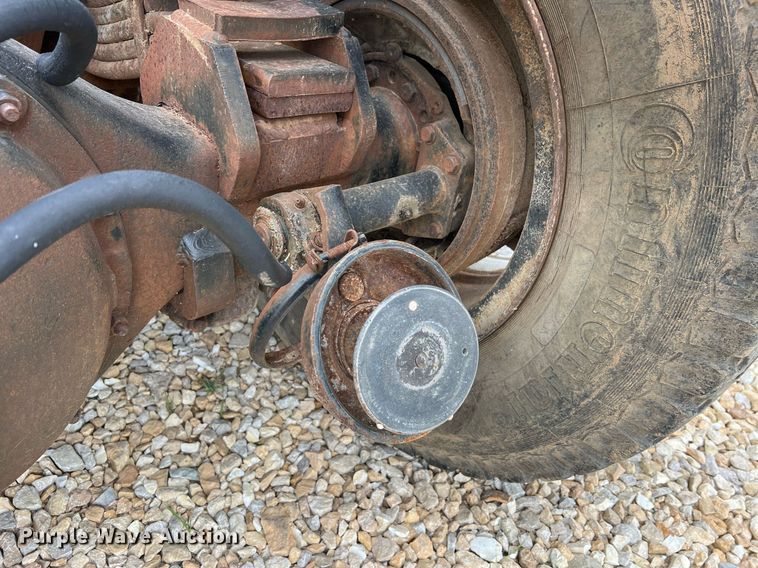 image for item DO2193 1979 Kenworth W900A  semi truck