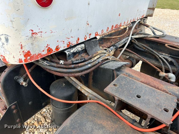 image for item DO2193 1979 Kenworth W900A  semi truck